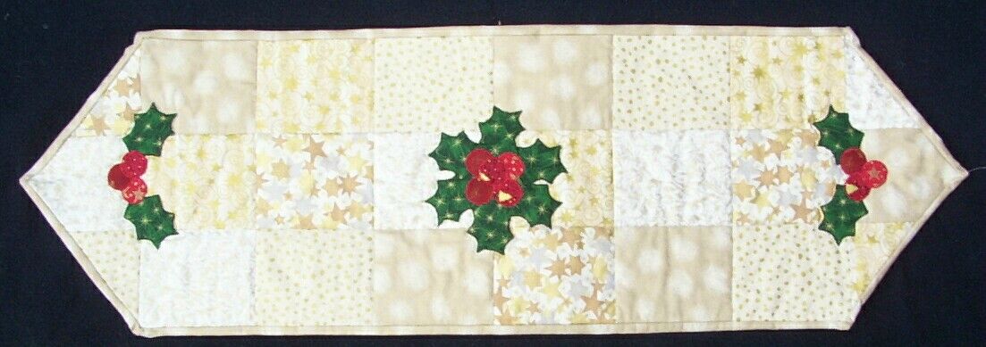 Cecile's patchwork â€“ runner table Free xmas  Quick  Unique Table  Christmas Pattern Runner